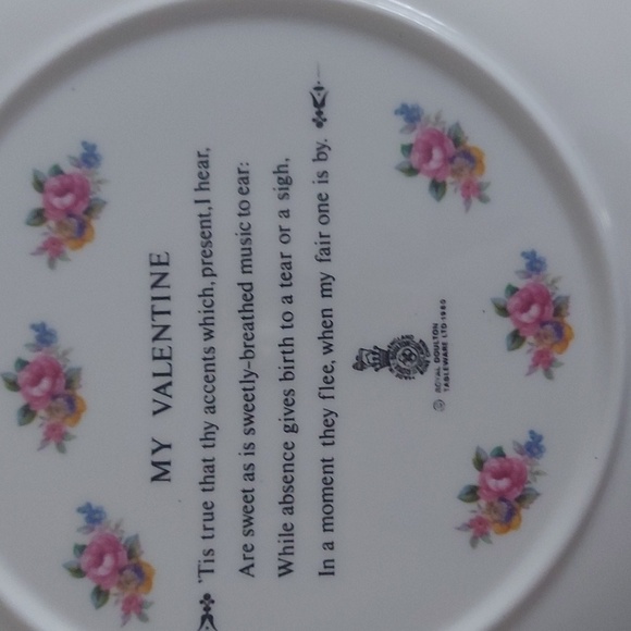 Vintage New In Box Royal Doulton Valentine's Day Plate.  1981 - Picture 3 of 7